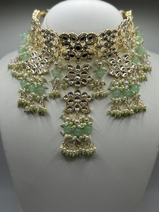 Amiri necklace set