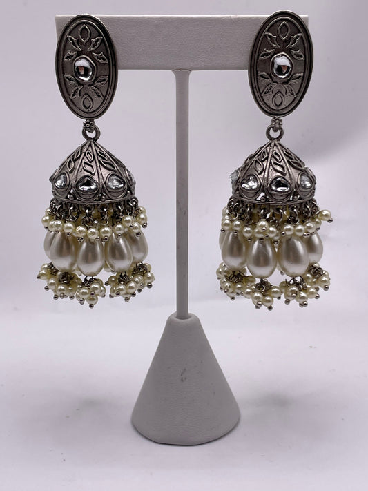 Radha earrings