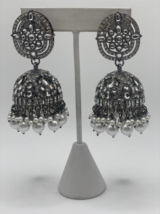 Sabby earrings