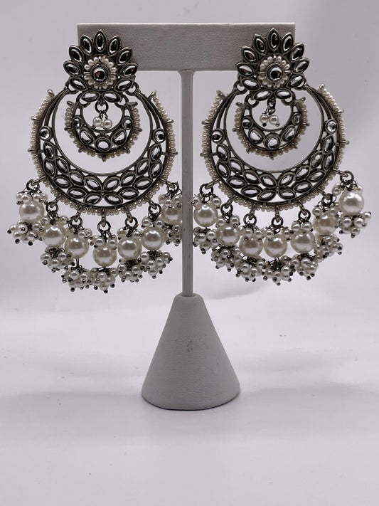 Kayra earrings