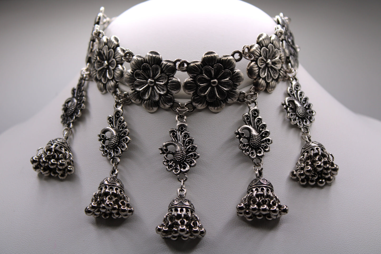 Aaira oxidized necklace set