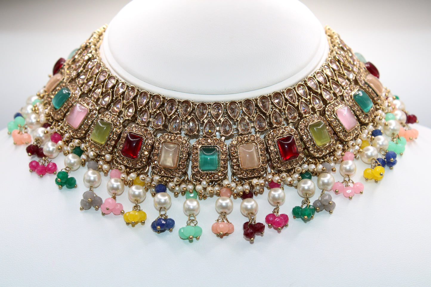 Gina necklace set